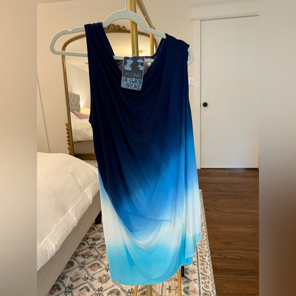 Young Fabulous & Broke YFB Blue Ombré Sleeveless Tunic Dress Cover Up- Medium - Picture 5 of 7